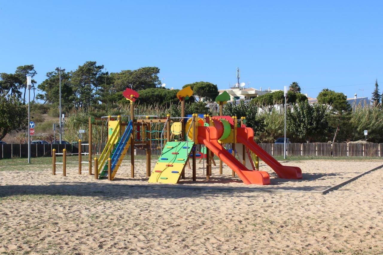 Vila Gaio Manta Rota Luaran gambar